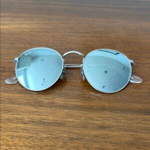 Ray-Ban Round Silver Metal Sunglasses